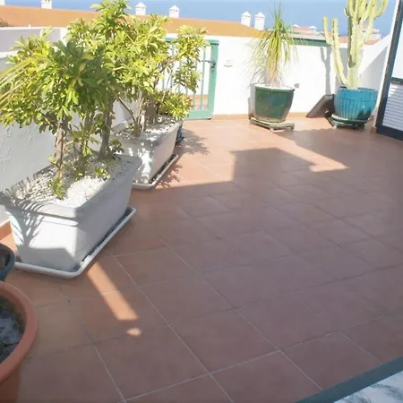 Apartment Vista Violetas *