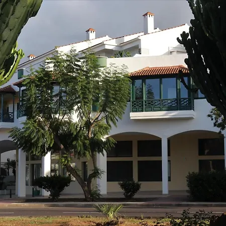 Vista Violetas Appartement *